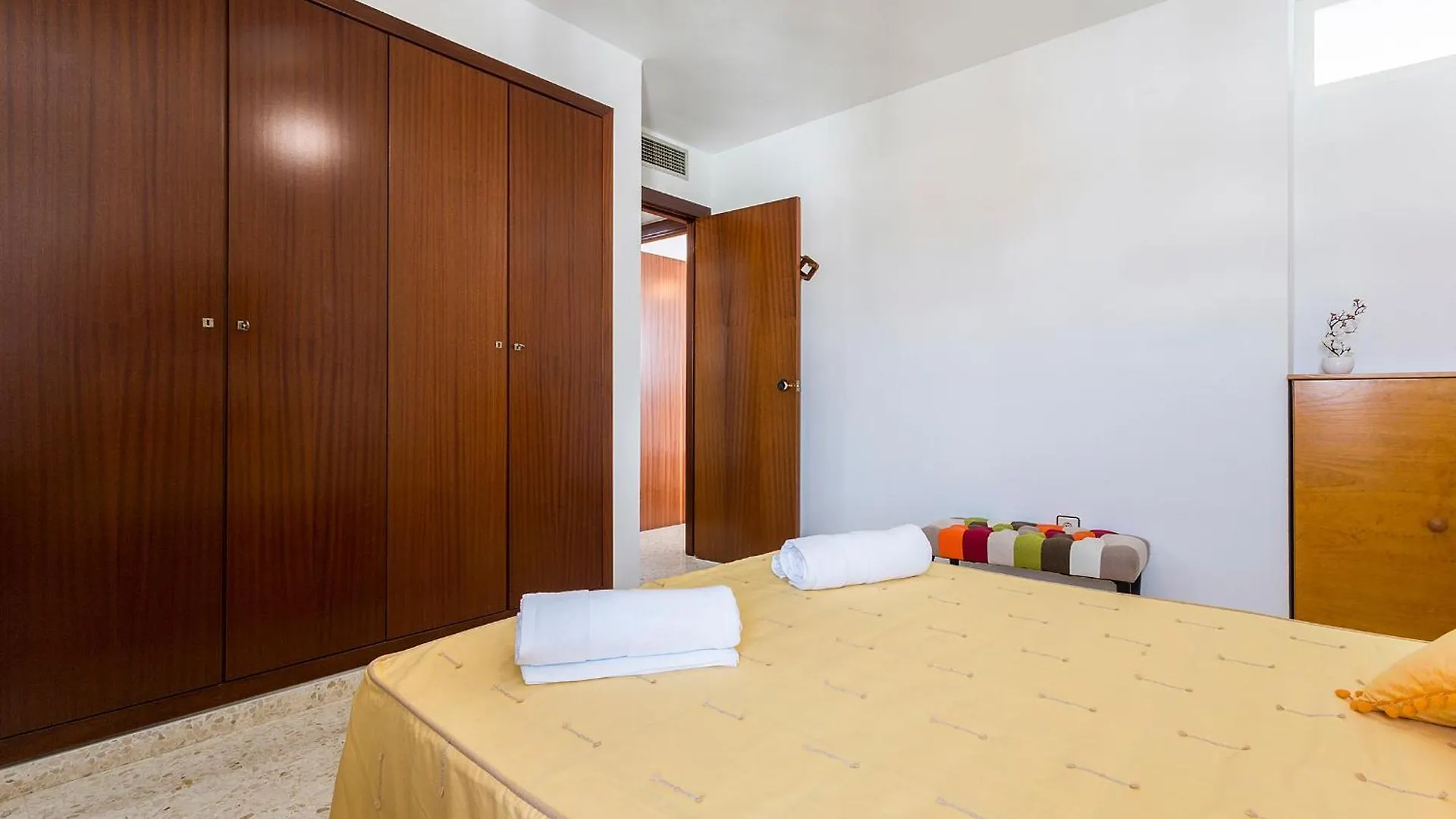 Apartamento Caribe 0*, El Puerto de Santa María İspanya